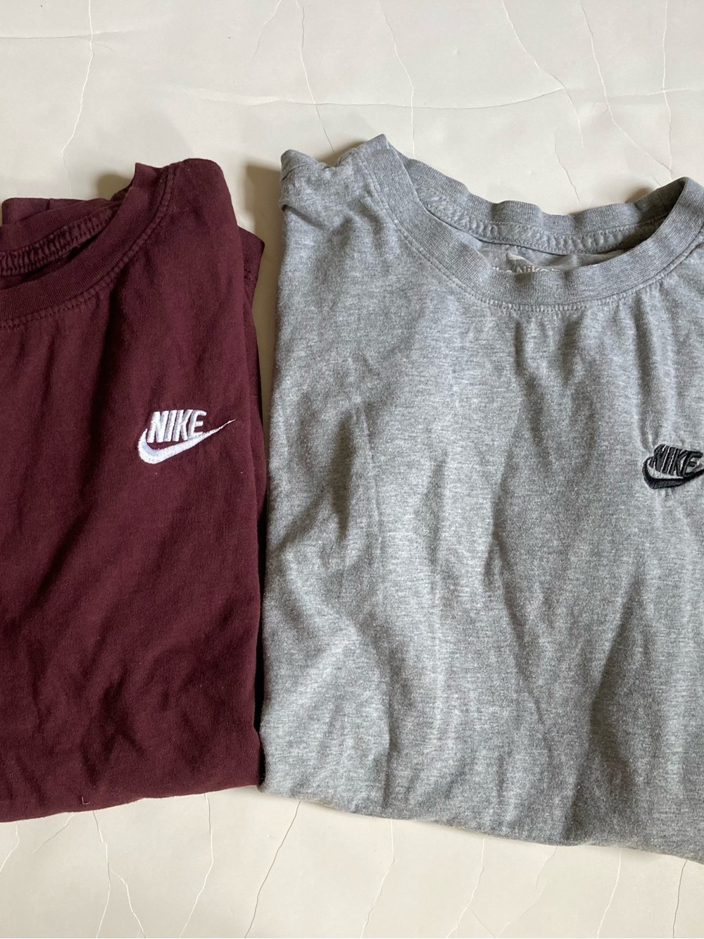 The Nike tee shirt lot of two bundle Boys XL mens XS
